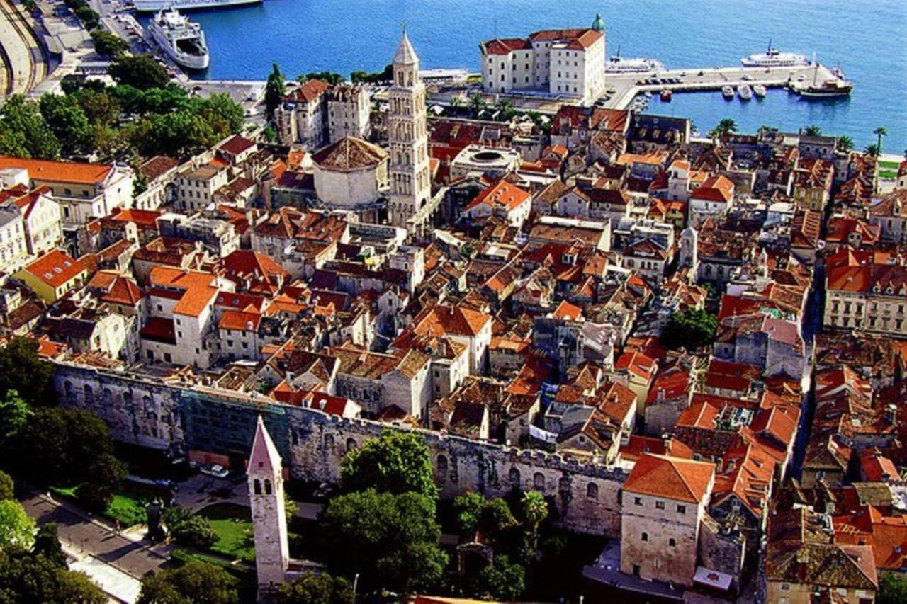 Luxury Apts Leone Split Centre Bagian luar foto