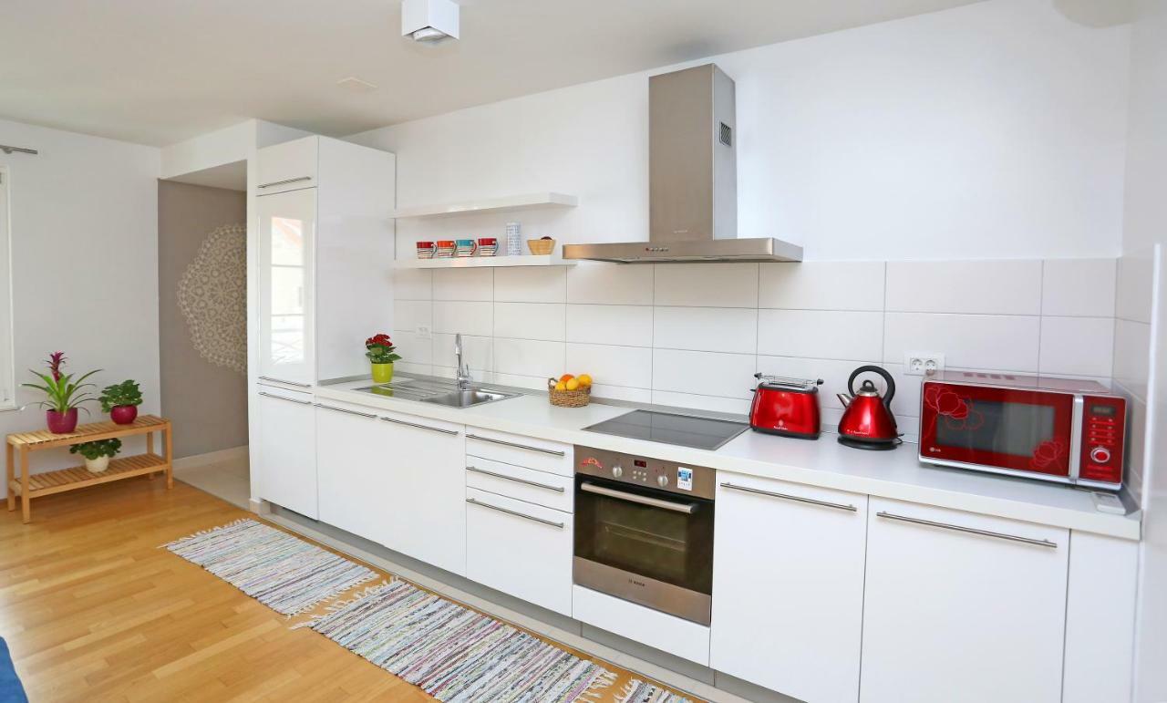Luxury Apts Leone Split Centre Bagian luar foto
