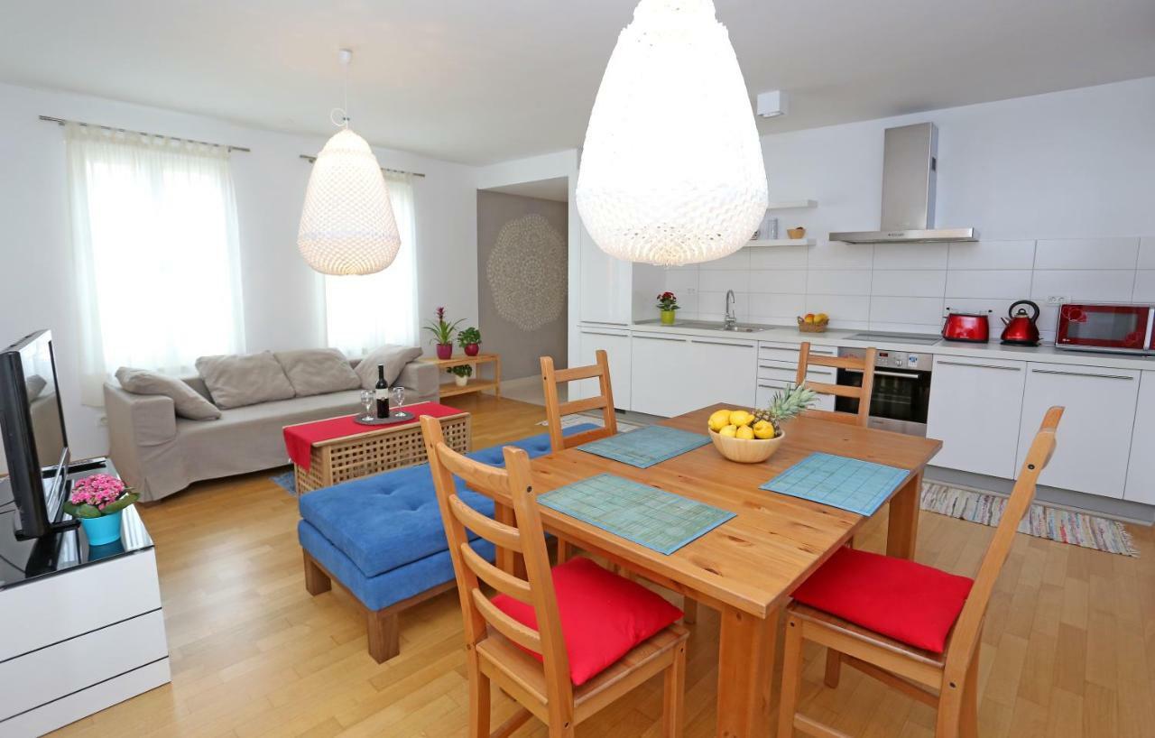 Luxury Apts Leone Split Centre Bagian luar foto