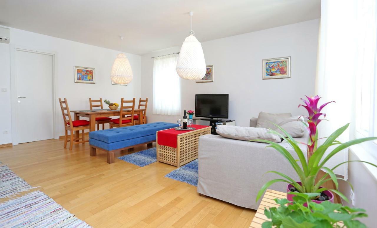 Luxury Apts Leone Split Centre Bagian luar foto