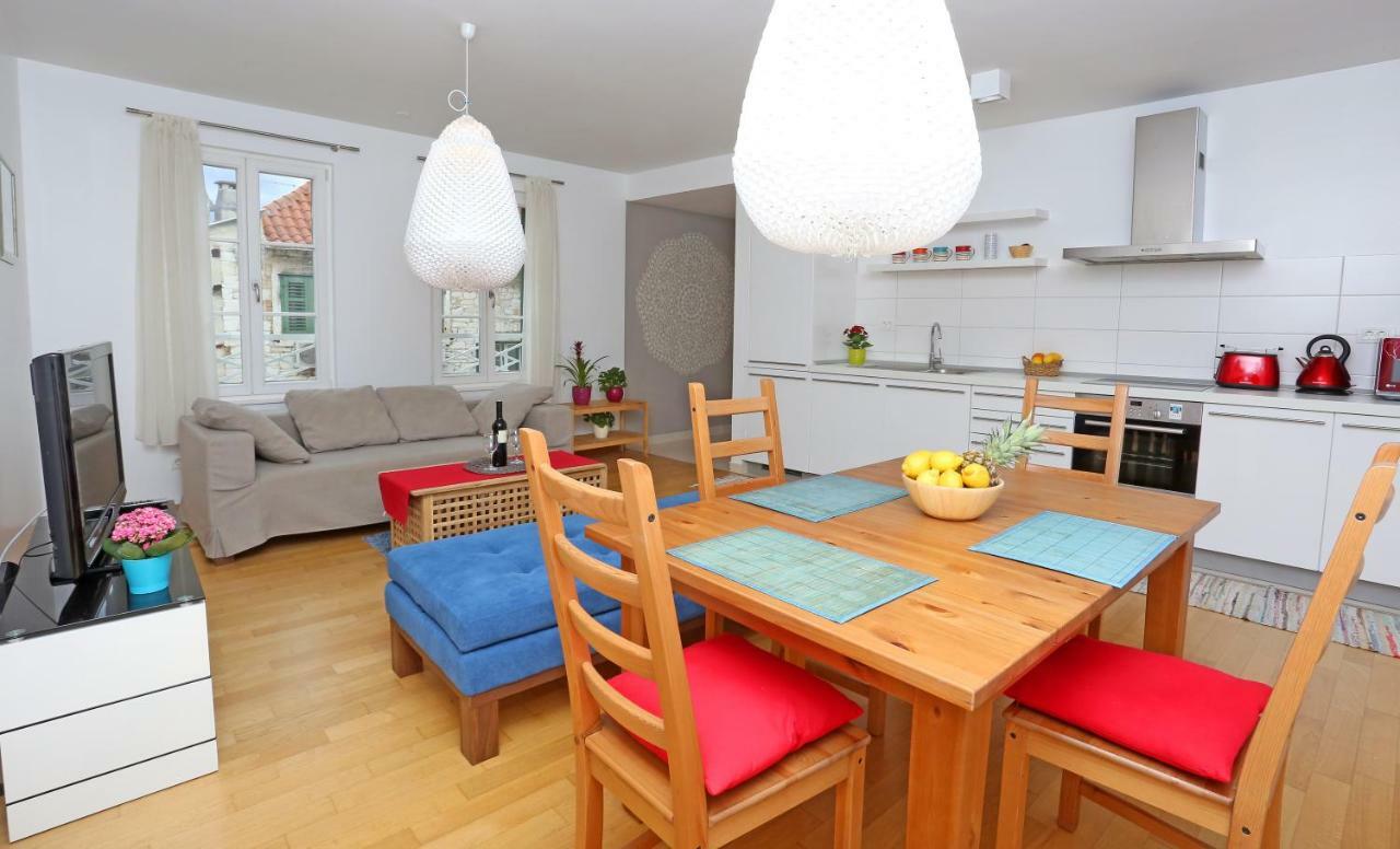 Luxury Apts Leone Split Centre Bagian luar foto