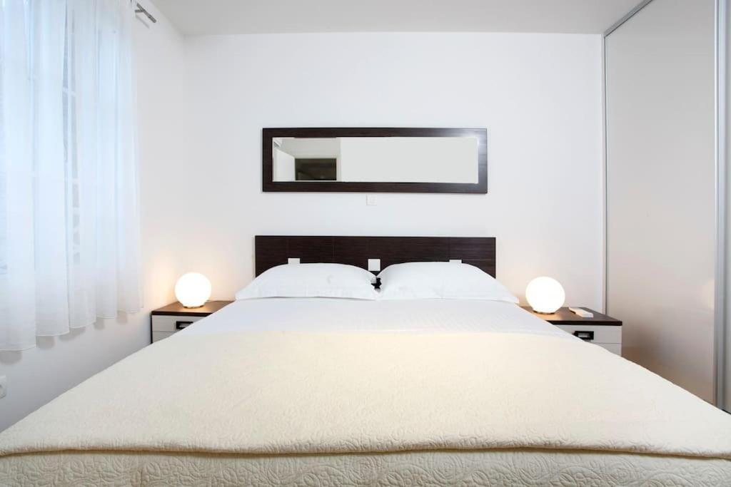 Luxury Apts Leone Split Centre Bagian luar foto